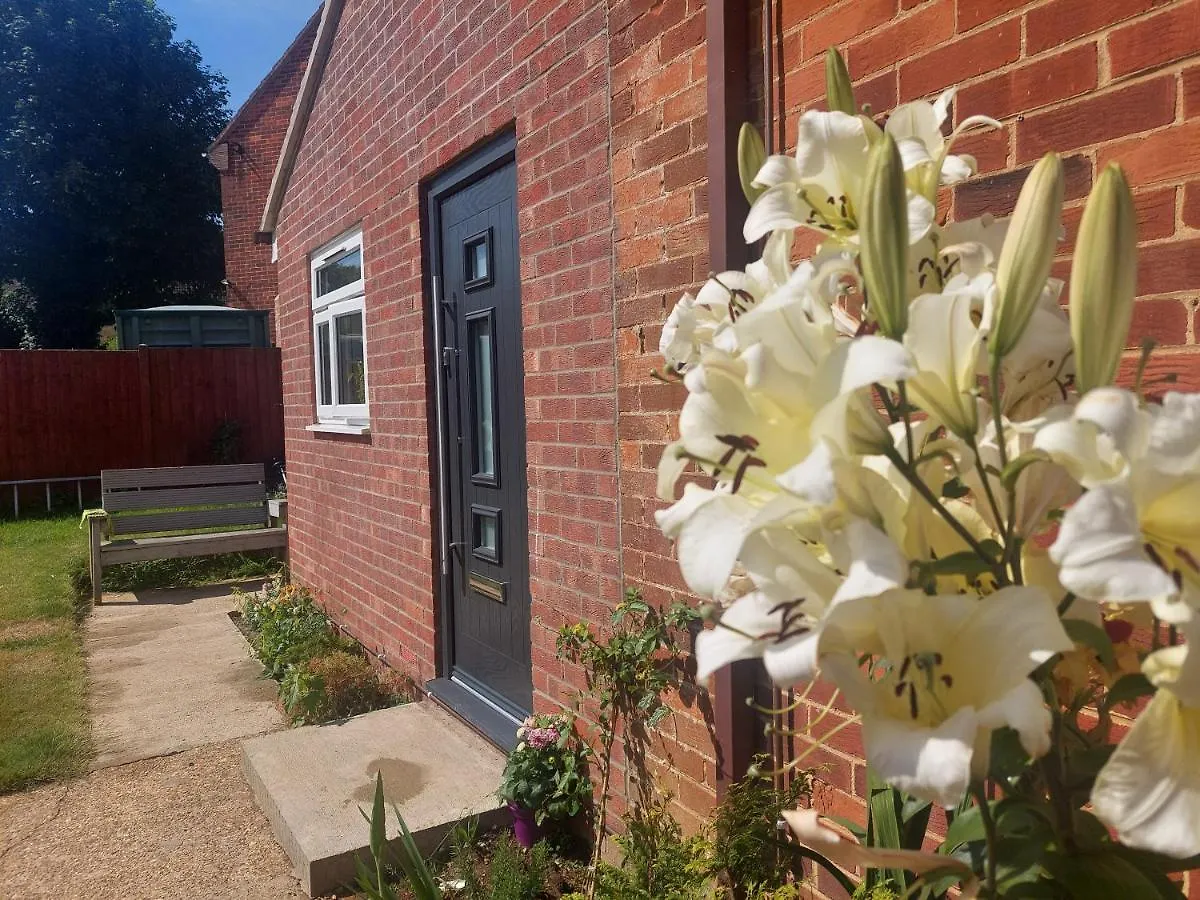 New, Stylish Studio Flat With Private Patio And Free On-Street Parking Check Out At 11Am Bournemouth Apartment